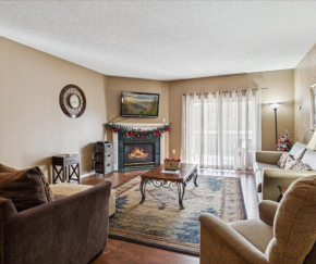 WP332 Eagle View Pigeon Forge